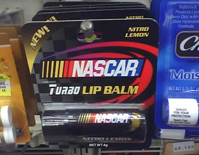 got them nascar lips